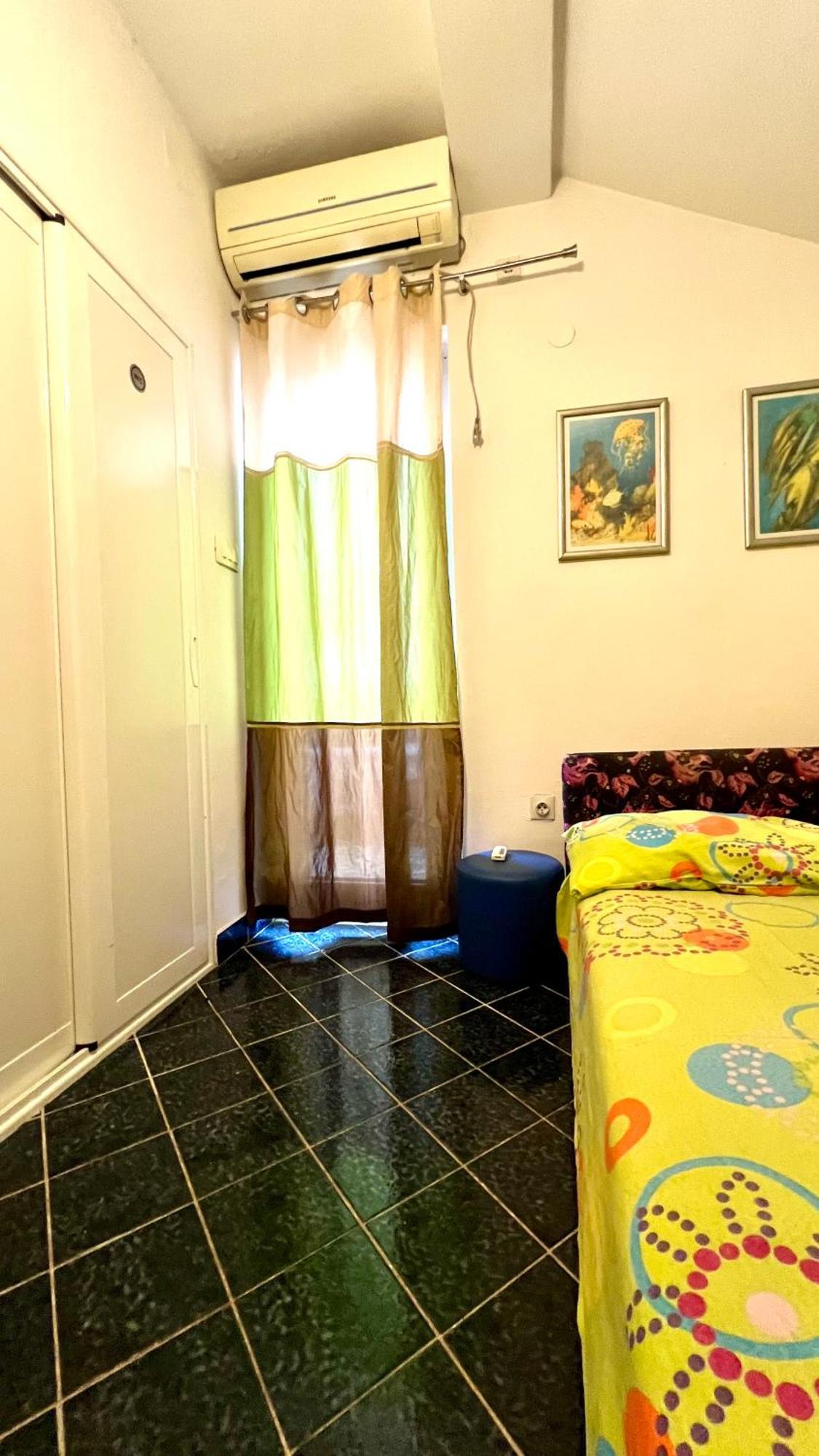 בודווה Apartments Holiday חדר תמונה