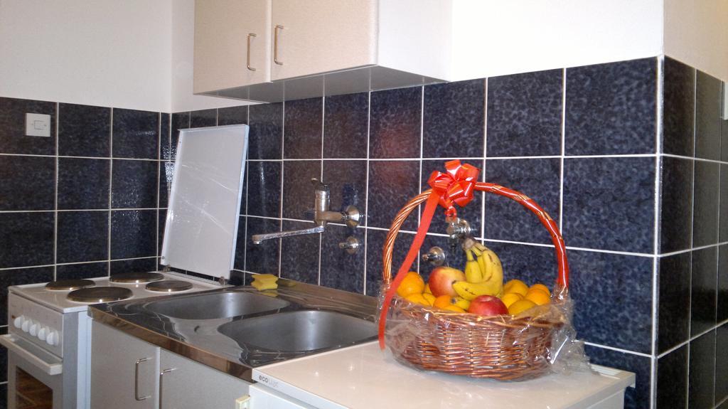 בודווה Apartments Holiday חדר תמונה
