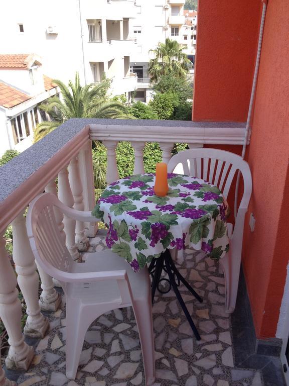 בודווה Apartments Holiday חדר תמונה