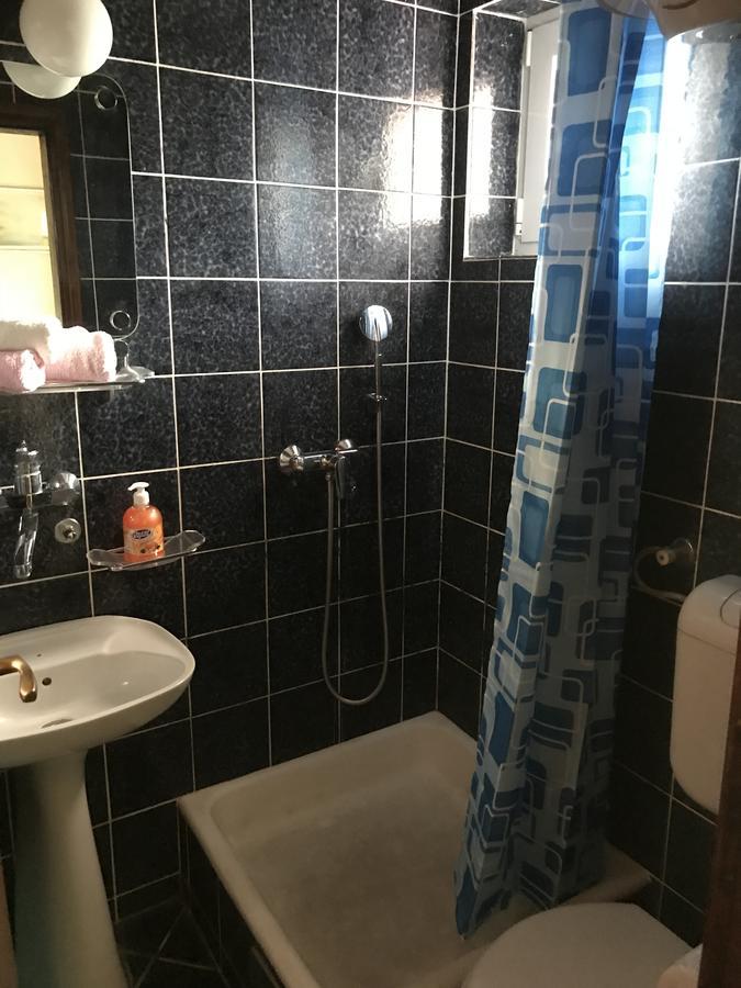 בודווה Apartments Holiday מראה חיצוני תמונה