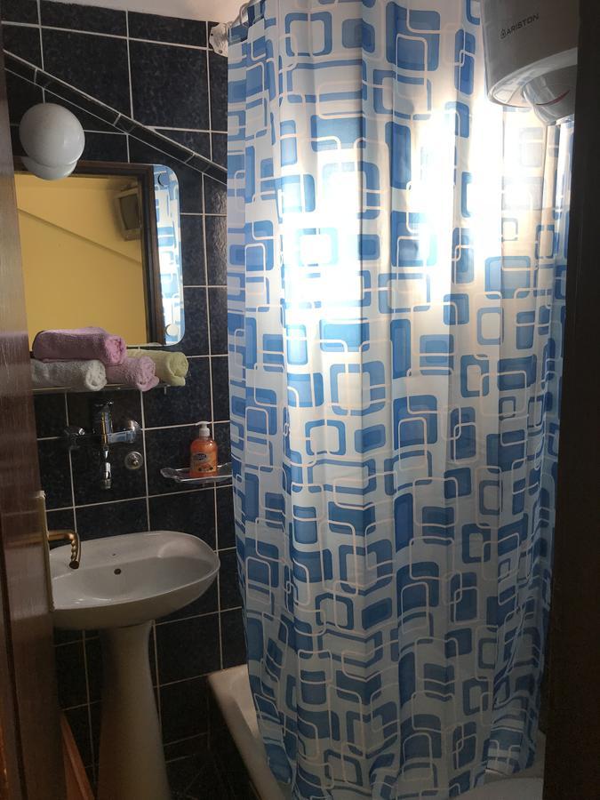 בודווה Apartments Holiday מראה חיצוני תמונה
