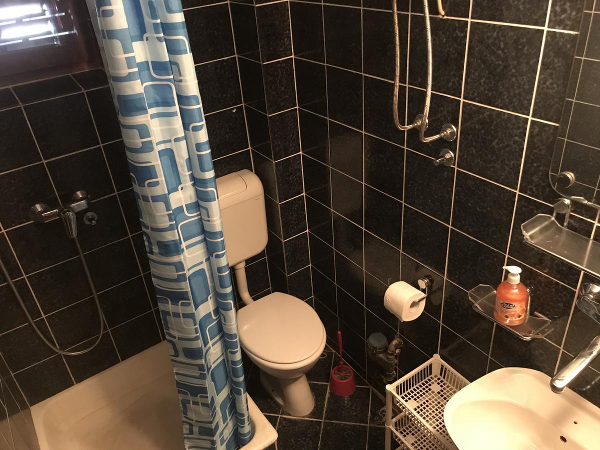 בודווה Apartments Holiday מראה חיצוני תמונה